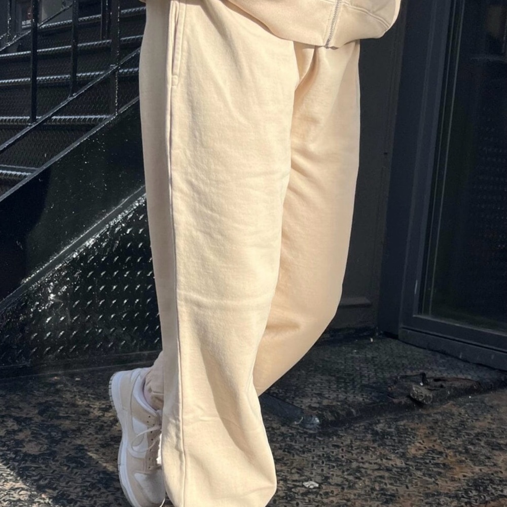 Brandy Melville Sweatpants